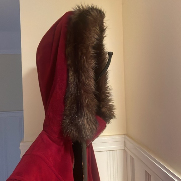 Women’s Small Winter Jacket - Picture 3 of 5